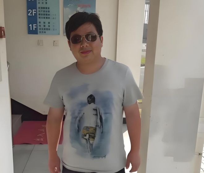 九游娱乐知名dota网红牛蛙去世年仅38岁死亡原因跟久坐憋尿有关(图3)