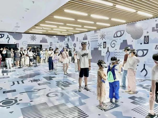 “潮嗨玩 XR 大空间”：邀您共启大空间竞技游戏财富新征程九游娱乐(图2)
