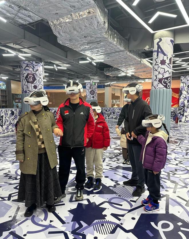 “潮嗨玩 XR 大空间”：邀您共启大空间竞技游戏财富新征程九游娱乐(图3)