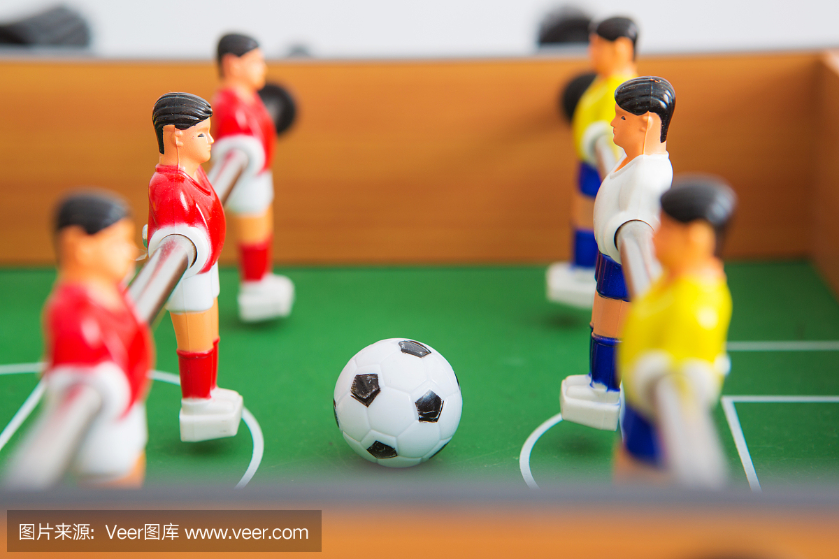 九游娱乐中国格斗游戏第一人！“小孩”曾卓君夺得2025电竞世界杯《街头霸王6》冠军(图1)