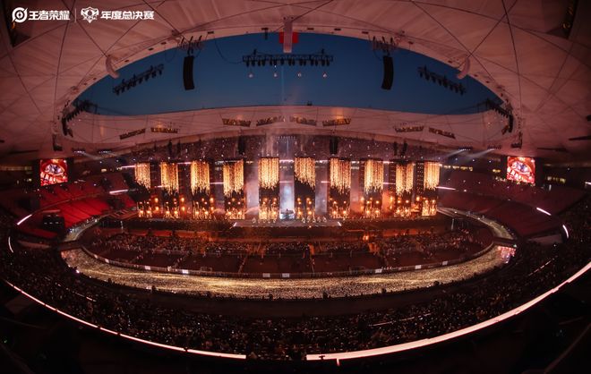 九游娱乐把6万人塞进鸟巢看游戏它离“冲出亚洲”只差一口气(图3)