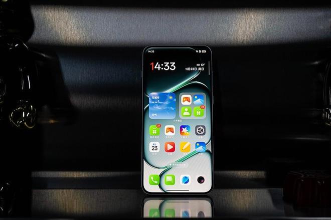 九游娱乐一加ACE6评测：开启165Hz的竞技新纪元(图7)