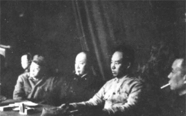 1935年对遵义会议的顺利召开起到关键促成作用九游娱乐的张闻天后来有着怎样的境遇？(图3)