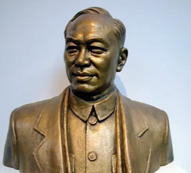 1935年对遵义会议的顺利召开起到关键促成作用九游娱乐的张闻天后来有着怎样的境遇？(图7)