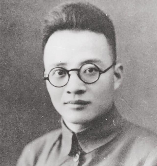 1935年对遵义会议的顺利召开起到关键促成作用九游娱乐的张闻天后来有着怎样的境遇？(图14)