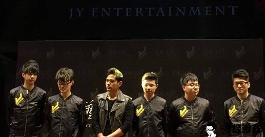 九游娱乐林俊杰终于成立了战队你们这些被演艺事业耽误的电竞选手(图12)