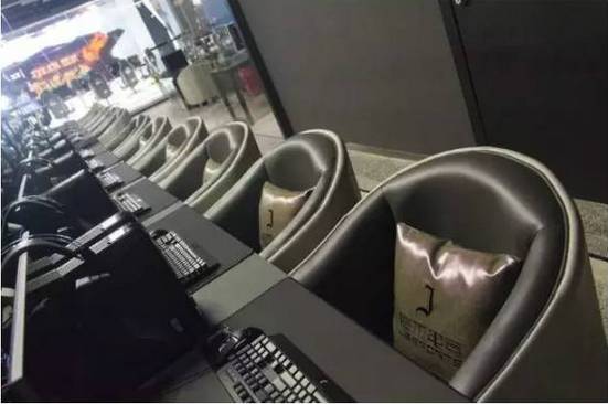 九游娱乐林俊杰终于成立了战队你们这些被演艺事业耽误的电竞选手(图17)