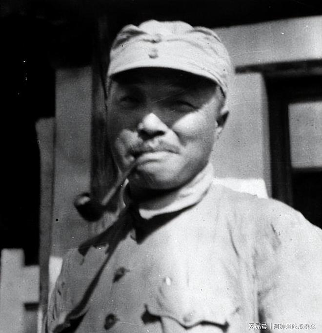 刘伯承元帅：军中只有贺龙和陈赓能玩得转旧社会的“三教九流”九游娱乐(图2)