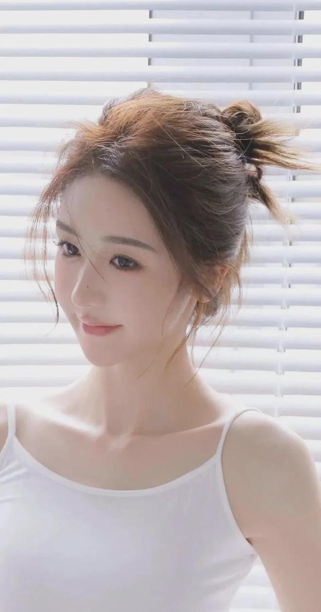 九游娱乐年轻的保母V61011(中国)官方网站-IOS安卓通用版(图1)